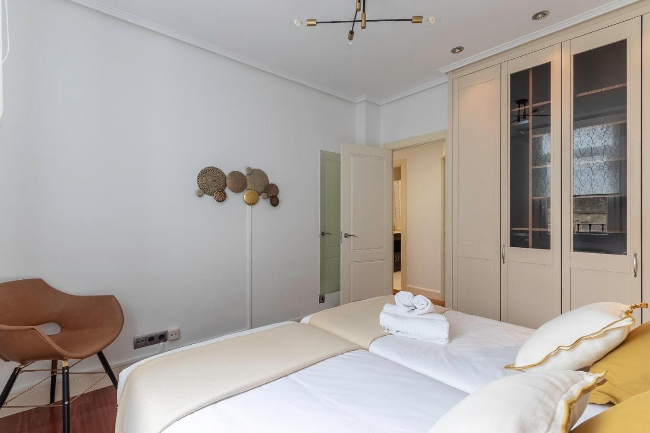 Apartamento La Alameda De Indautxu Bilbao Kültér fotó