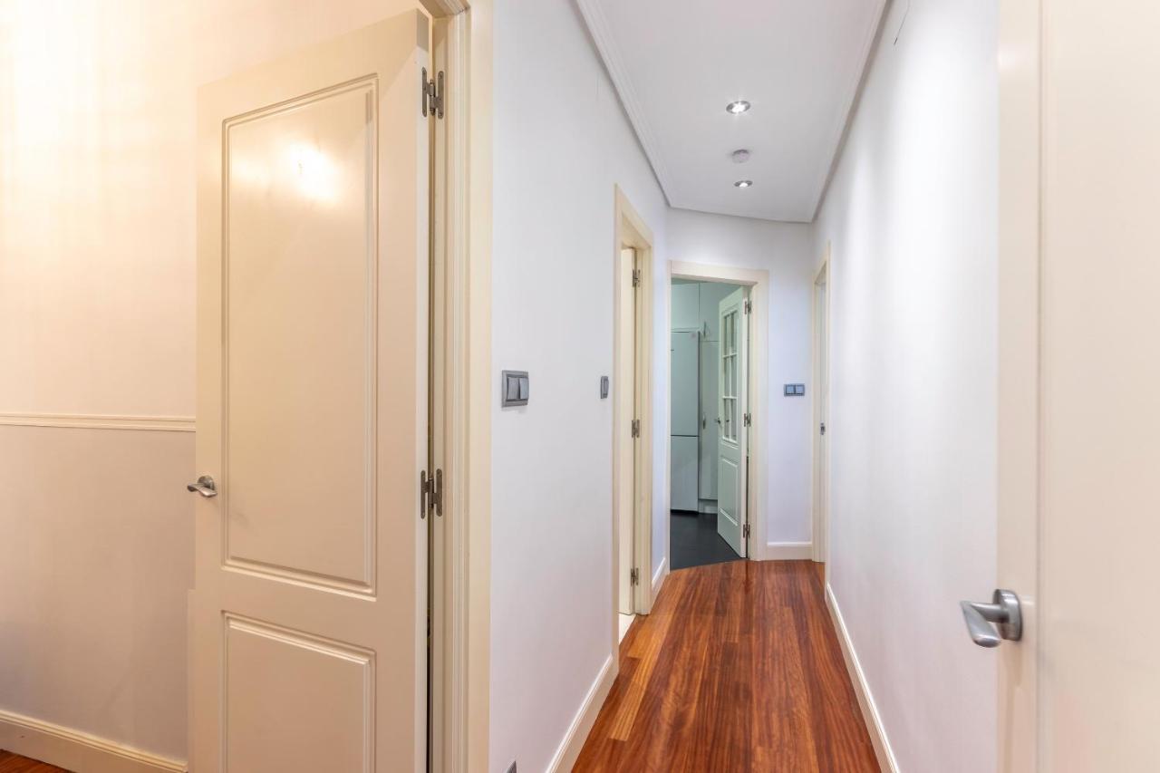 Apartamento La Alameda De Indautxu Bilbao Kültér fotó