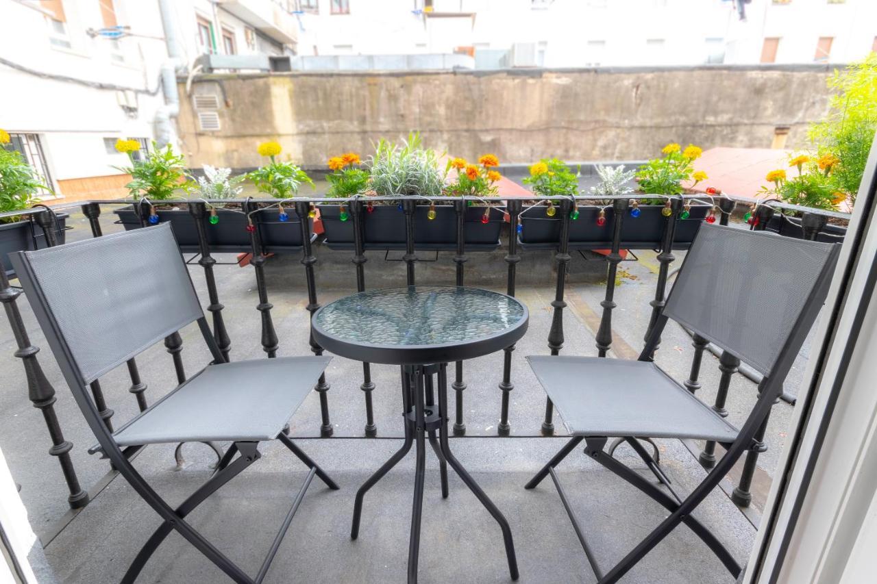 Apartamento La Alameda De Indautxu Bilbao Kültér fotó