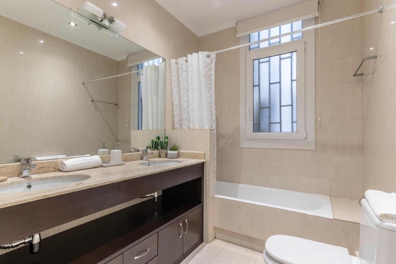Apartamento La Alameda De Indautxu Bilbao Kültér fotó